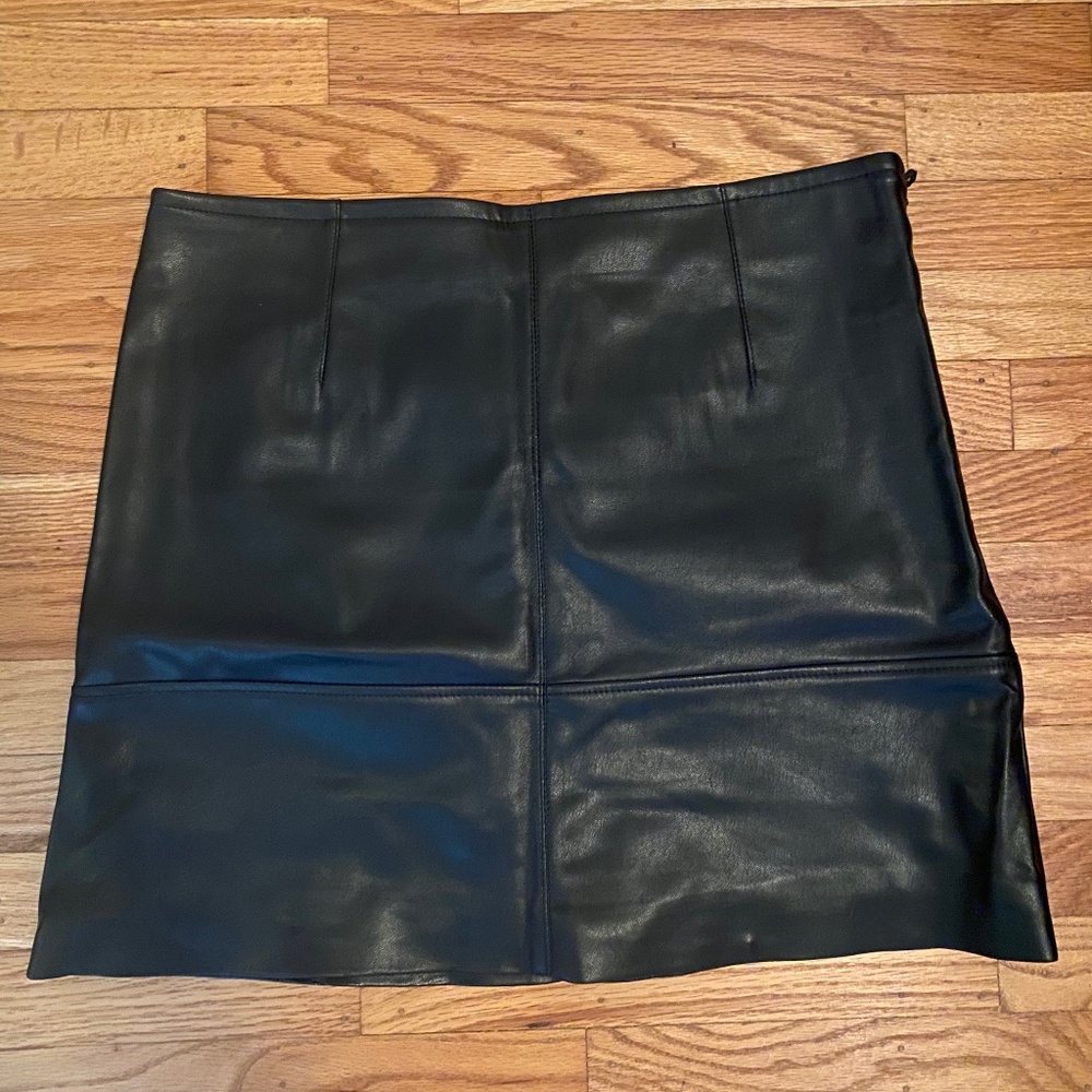 H&M faux leather skirt